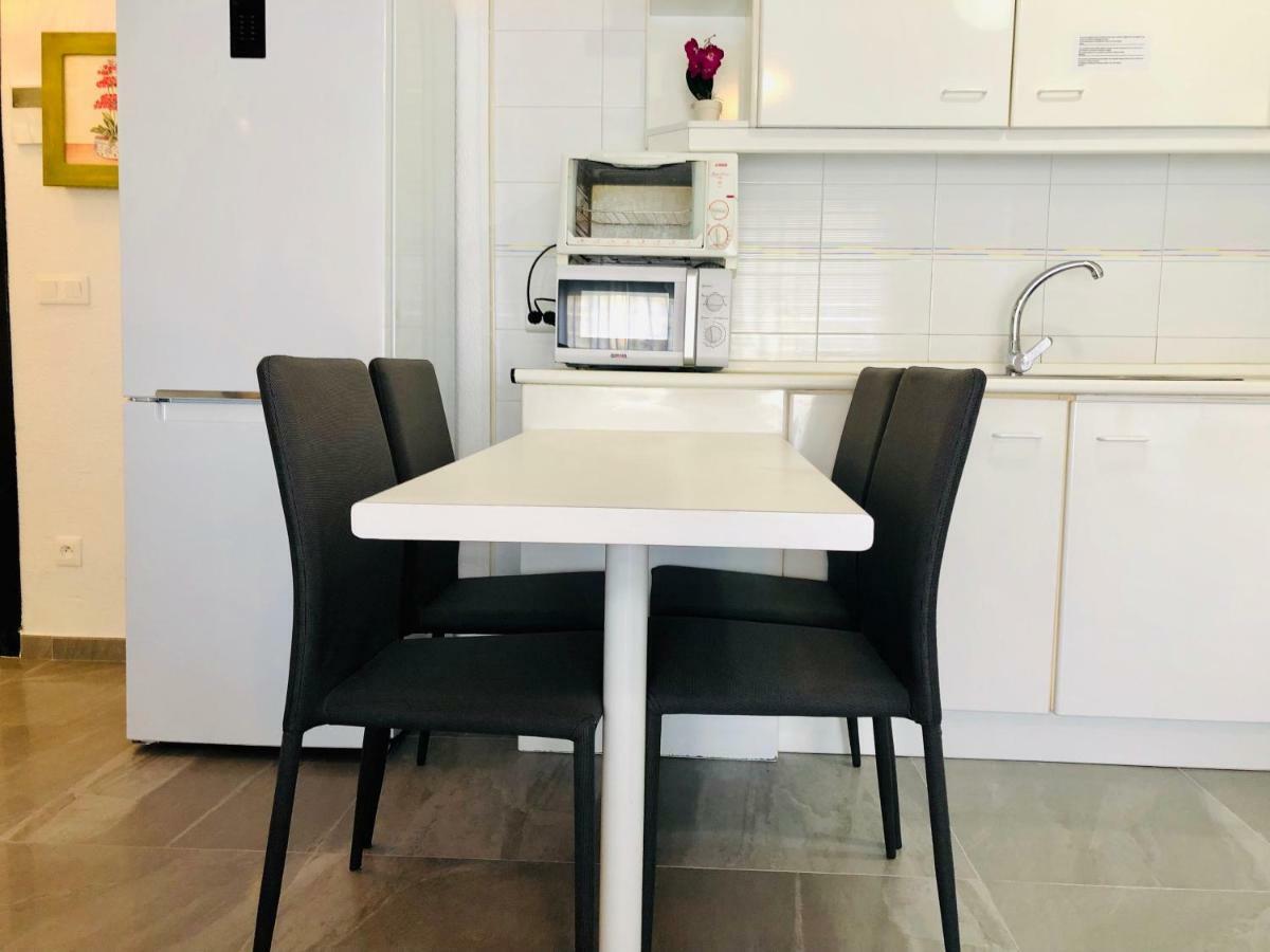 Roc Mar 6 1B - Apartamento Cerca Del Centro Y De La Playa - Terraza Con Pequenas Vistas Al Puerto Roses Kültér fotó