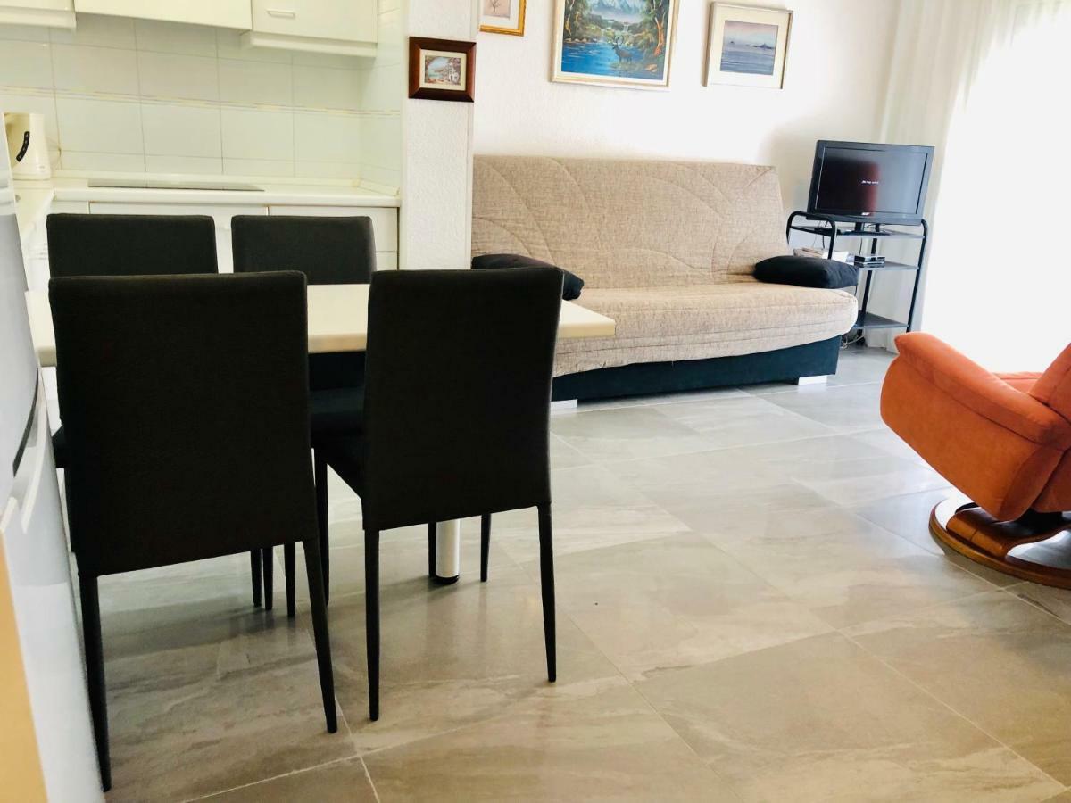 Roc Mar 6 1B - Apartamento Cerca Del Centro Y De La Playa - Terraza Con Pequenas Vistas Al Puerto Roses Kültér fotó